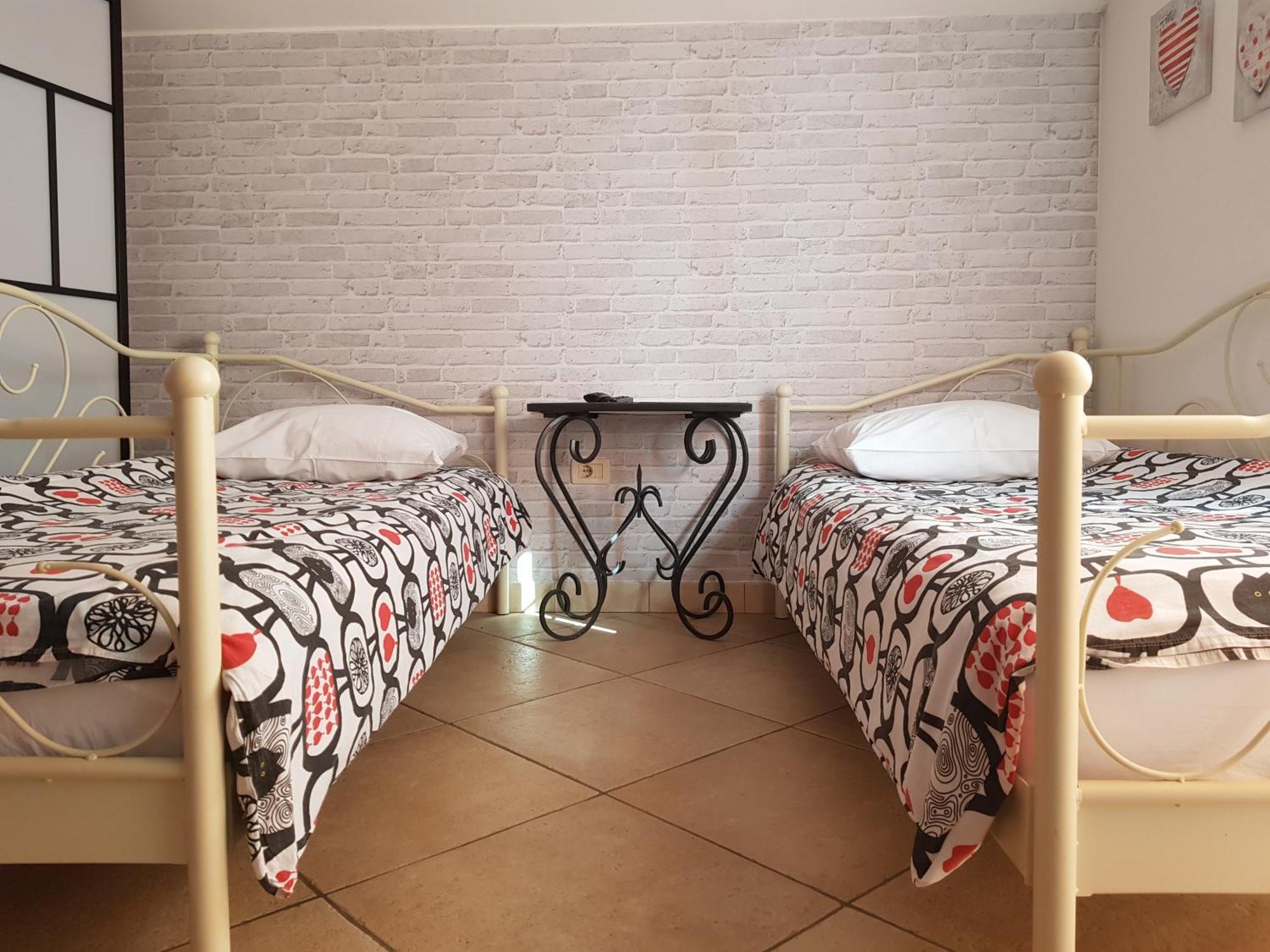 Trbovic Apartments Peaceful Stay With Free Parking, Pet-Friendly, And Bike Storage In أوماغ المظهر الخارجي الصورة