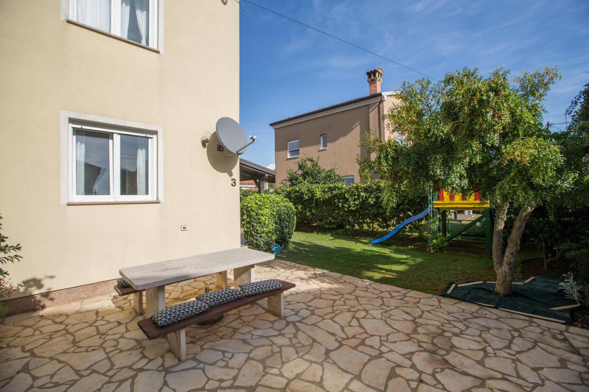 Trbovic Apartments Peaceful Stay With Free Parking, Pet-Friendly, And Bike Storage In أوماغ المظهر الخارجي الصورة