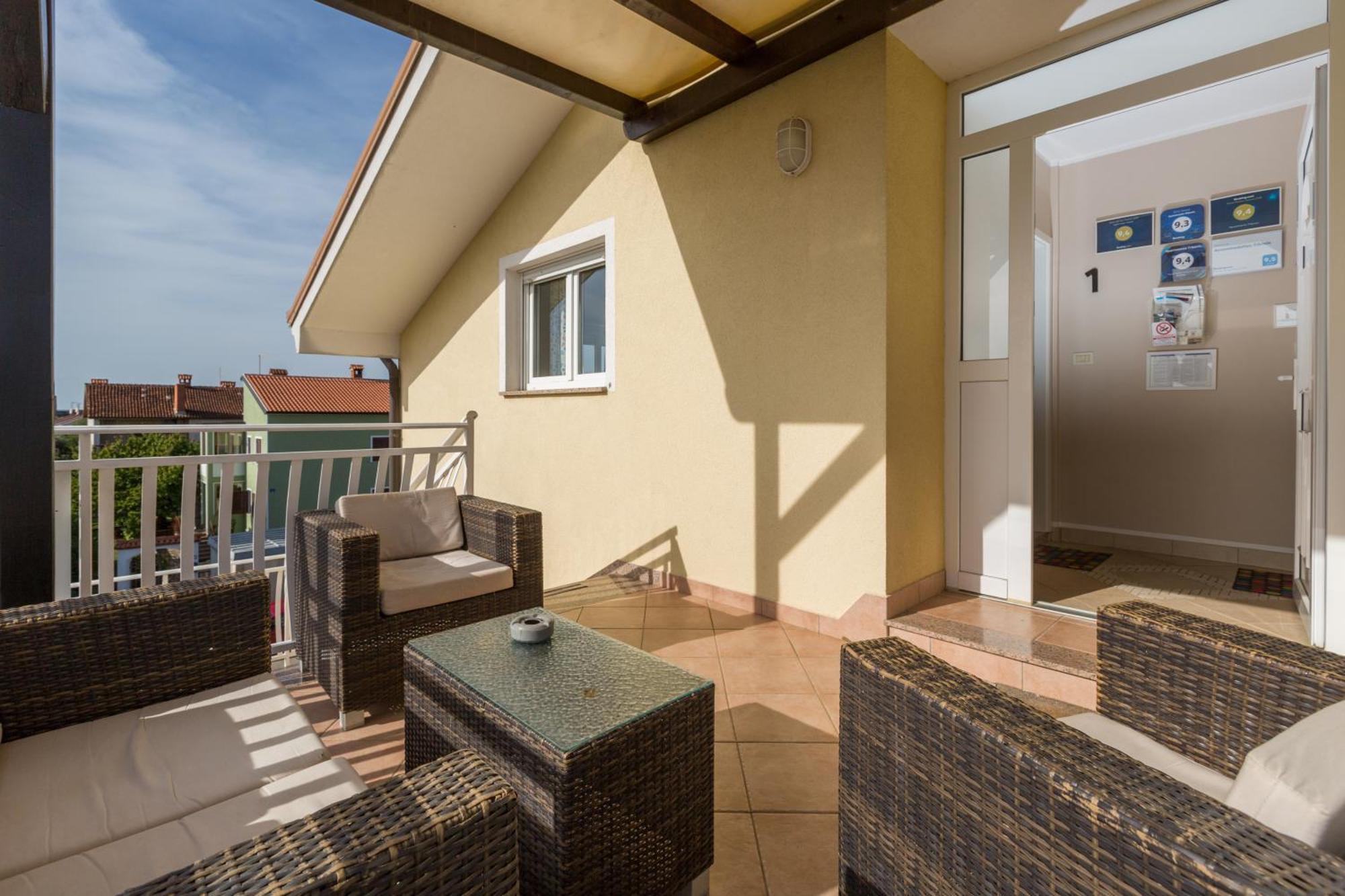 Trbovic Apartments Peaceful Stay With Free Parking, Pet-Friendly, And Bike Storage In أوماغ المظهر الخارجي الصورة